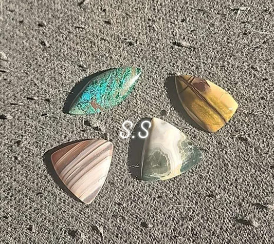 Cabochons